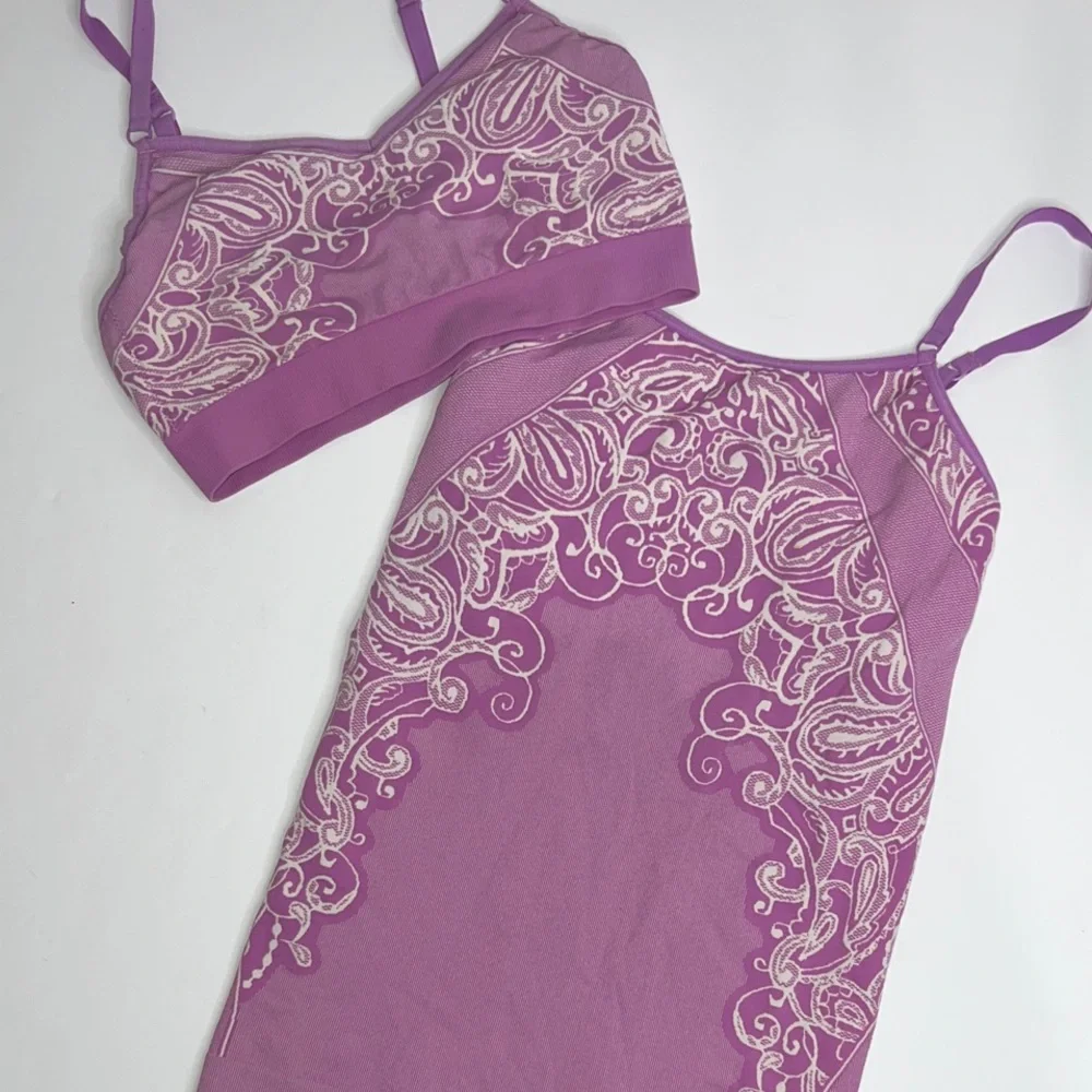 Women’s Athleta Set - Picture 1 of 11